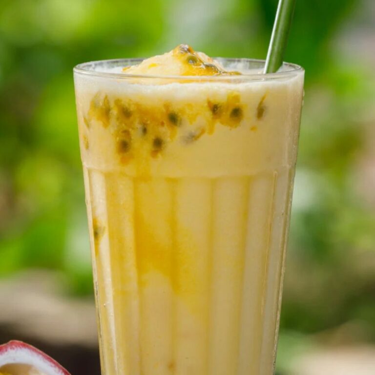 Vitamina de Maracujá com Leite de Coco
